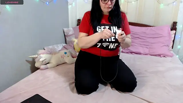 SashaBond online show from 20, 2, 2026