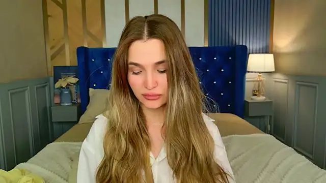 Lina Sinerz online show from 31, 5, 2026