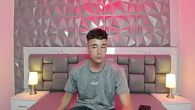 Snapshot of KathyAiden chatting on 13, 1, 2026 KathyAiden online show from 13, 1, 2026