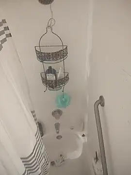 Snapshot of SpiderRose chatting on 9, 1, 2026 SpiderRose online show from 9, 1, 2026