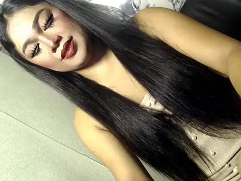 Snapshot of shadow-goddess chatting on 14, 7, 2026 shadow-goddess online show from 14, 7, 2026