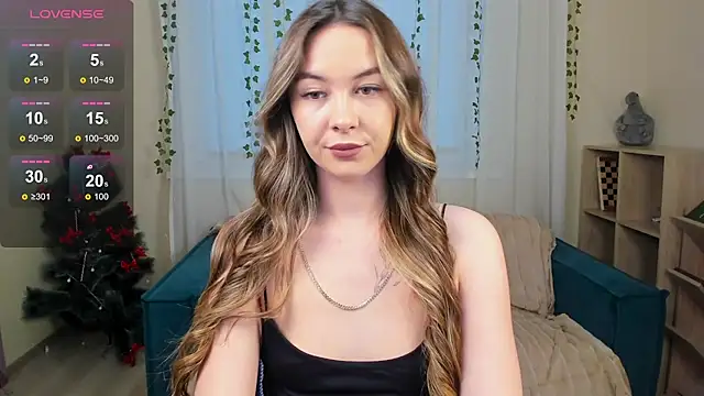 LunaCurly  online show from 6, 1, 2026