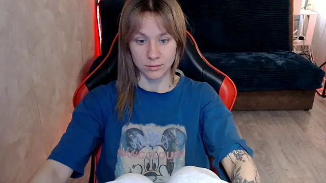 Snapshot of MiaBun1 chatting on 5, 6, 2026 MiaBun1 online show from 5, 6, 2026