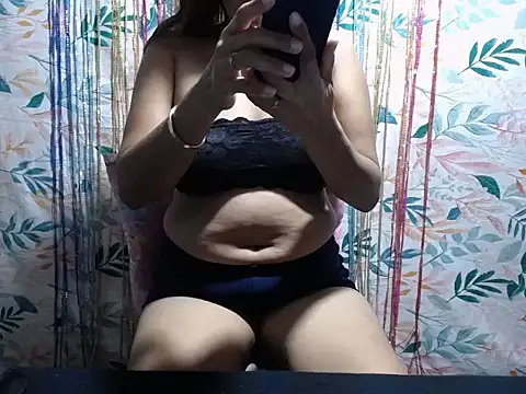 HotCreamyPussy4u online show from 22, 12, 2025