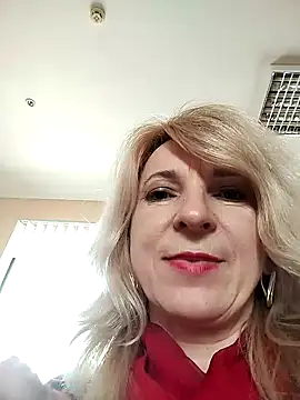 AhlyssaLove1155 online show from 12, 3, 2026