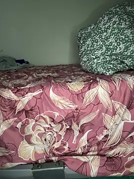 Snapshot of NaturalSunny chatting on 19, 1, 2026 NaturalSunny online show from 19, 1, 2026