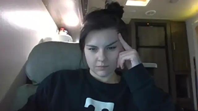 Demilcanaday online show from 5, 12, 2025