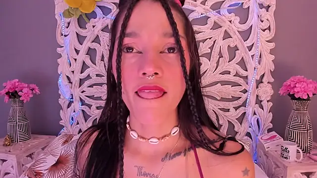 loraineblake online show from 20, 2, 2026