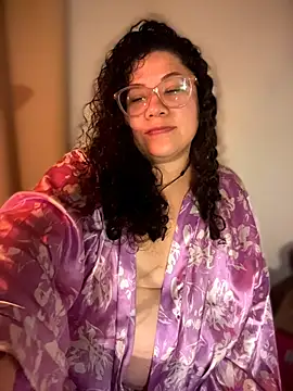 Snapshot of VanesssaMilf_ chatting on 26, 2, 2026 VanesssaMilf online show from 26, 2, 2026