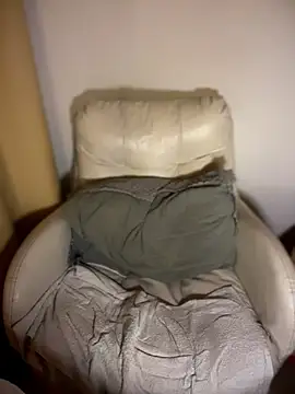 Snapshot of VanesssaMilf_ chatting on 2, 3, 2026 VanesssaMilf online show from 2, 3, 2026