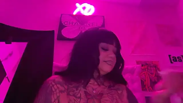 Snapshot of Itsonlyvirgo chatting on 2, 2, 2026 Itsonlyvirgo online show from 2, 2, 2026