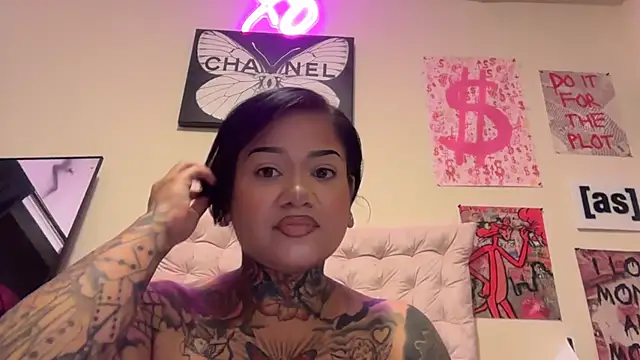 Itsonlyvirgo online show from 3, 4, 2026