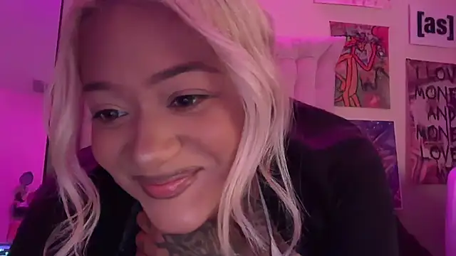 Snapshot of Itsonlyvirgo chatting on 20, 6, 2026 Itsonlyvirgo online show from 20, 6, 2026