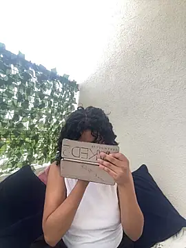 ladulcemary  online show from 28, 3, 2026