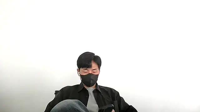 kimze7 online show from 18, 5, 2026