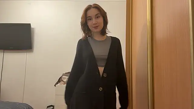 StacieLaudadio online show from 10, 1, 2026