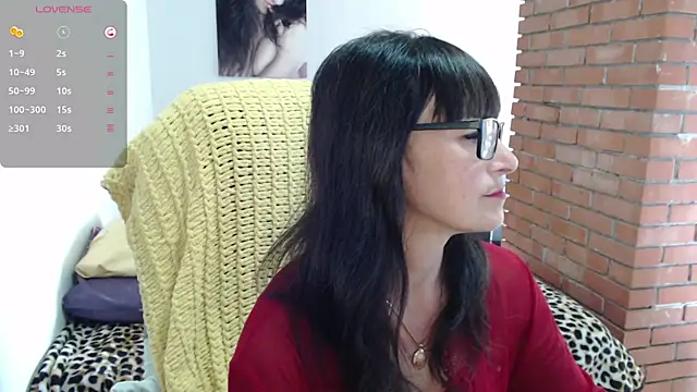 Snapshot of Eila_Morigan chatting on 4, 7, 2026 Eila Morigan online show from 4, 7, 2026