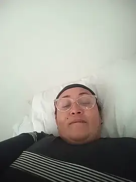 Nini Love  online show from 23, 2, 2026