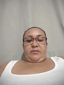 Nini Love  online show from 16, 4, 2026