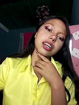 Snapshot of Princess_elia chatting on 19, 5, 2026 Princess elia online show from 19, 5, 2026