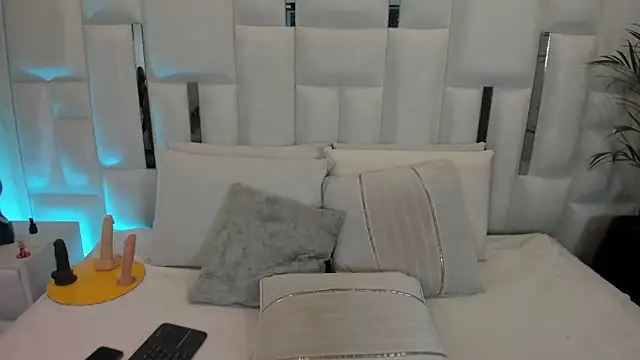 Im TaraBlack online show from 14, 1, 2026