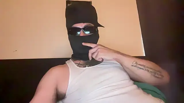 Snapshot of angelblanco chatting on 28, 4, 2026 angelblanco online show from 28, 4, 2026