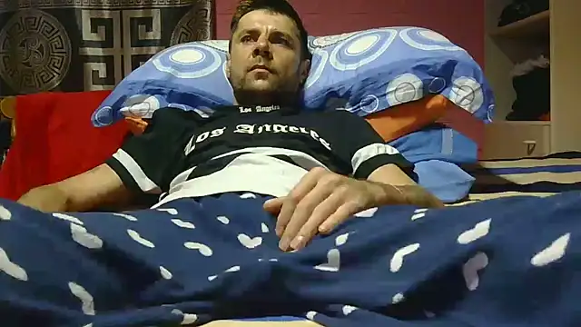 Snapshot of Pintiliescu chatting on 15, 3, 2026 Pintiliescu online show from 15, 3, 2026