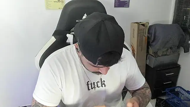 Kmilo 23 online show from 12, 1, 2026