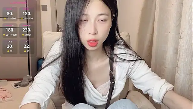 Snapshot of tiantian-160 chatting on 11, 5, 2026 tiantian-160 online show from 11, 5, 2026