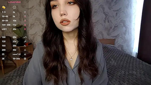 Qwami Amie online show from 17, 4, 2026