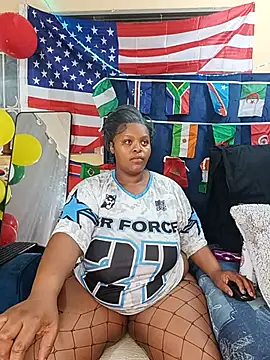 Snapshot of ChoklitBerryXX chatting on 19, 6, 2026 ChoklitBerryXX online show from 19, 6, 2026