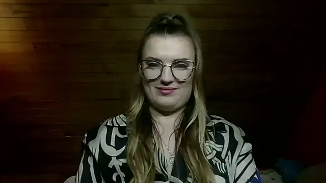 VanessaHard online show from 19, 12, 2025