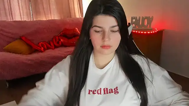 KisaModel online show from 8, 6, 2026