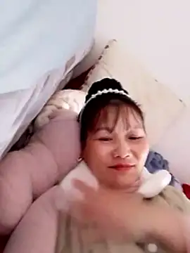 Snapshot of Cako-naka chatting on 5, 2, 2026 Cako-naka online show from 5, 2, 2026