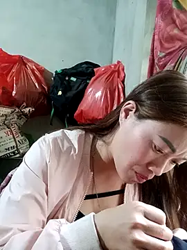 little-effy online show from 8, 3, 2026