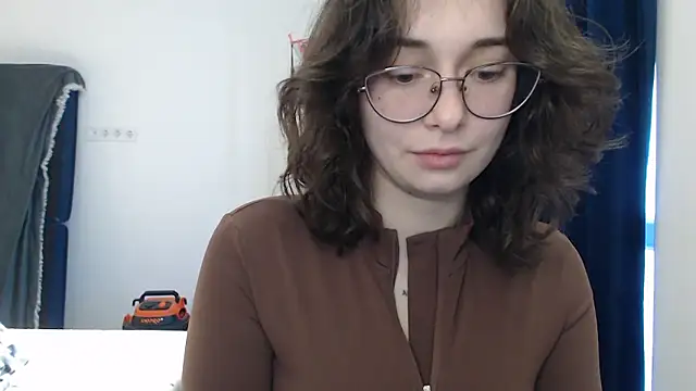 Snapshot of Angelik5371 chatting on 8, 1, 2026 Angelik5371 online show from 8, 1, 2026