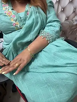 butterflyslay online show from 9, 4, 2026