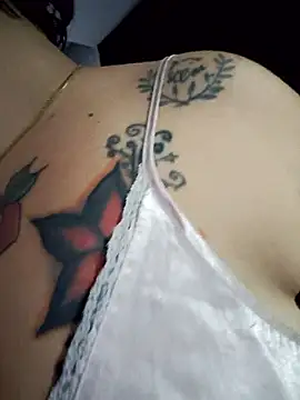 Divine Pouvoir online show from 11, 1, 2026