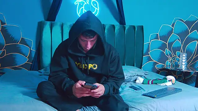 MagnusKnight  online show from 9, 1, 2026