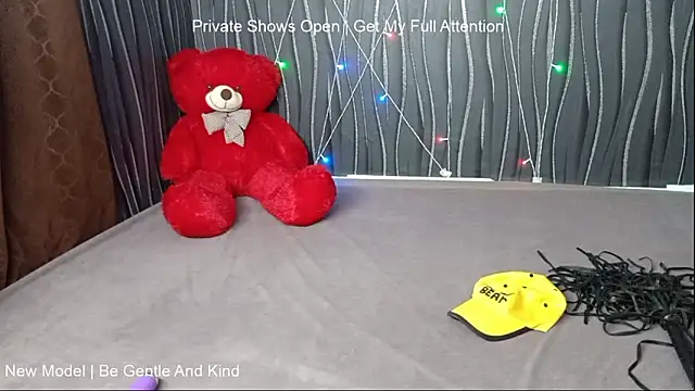 khushigoesnaughty0 online show from 9, 2, 2026