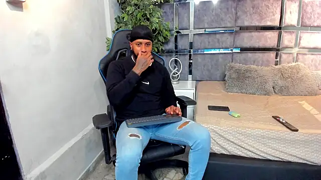 Snapshot of jay_jhonson01 chatting on 5, 2, 2026 jay jhonson01 online show from 5, 2, 2026