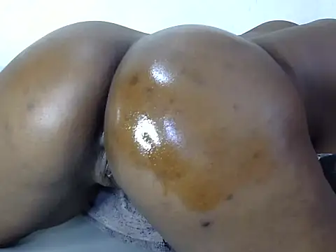 Erotic vybez  online show from 18, 12, 2025