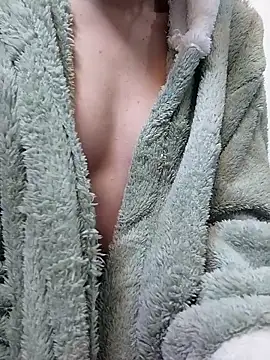 yasmina2020 online show from 7, 1, 2026