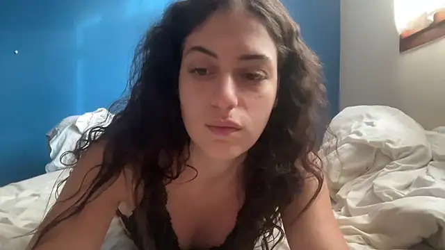 Snapshot of CoquineCharmeuse chatting on 9, 1, 2026 CoquineCharmeuse online show from 9, 1, 2026