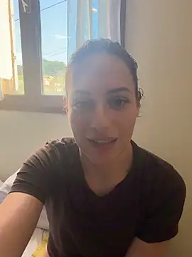 CoquineCharmeuse online show from 1, 4, 2026