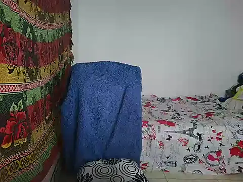 Snapshot of arianna_blonde chatting on 6, 1, 2026 arianna blonde online show from 6, 1, 2026