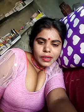 Sexy Rajkumari123 online show from 4, 4, 2026