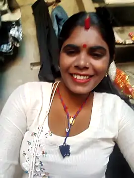 Sexy Rajkumari123 online show from 12, 4, 2026