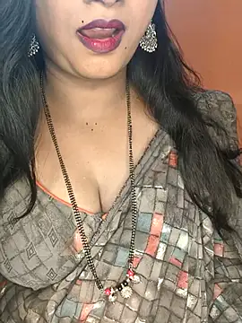 Snapshot of Rachu_love chatting on 24, 4, 2026 Rachu love online show from 24, 4, 2026