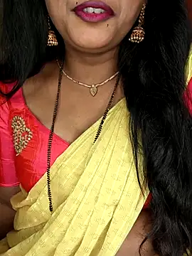 Snapshot of Rachu_love chatting on 11, 6, 2026 Rachu love online show from 11, 6, 2026